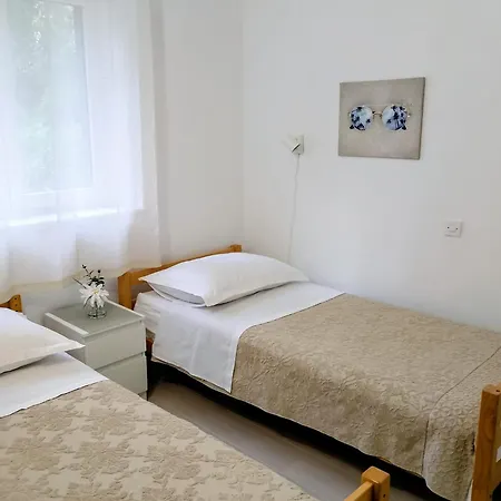 Апартаменты Tirkiz Near Center With Free Parking Сплит